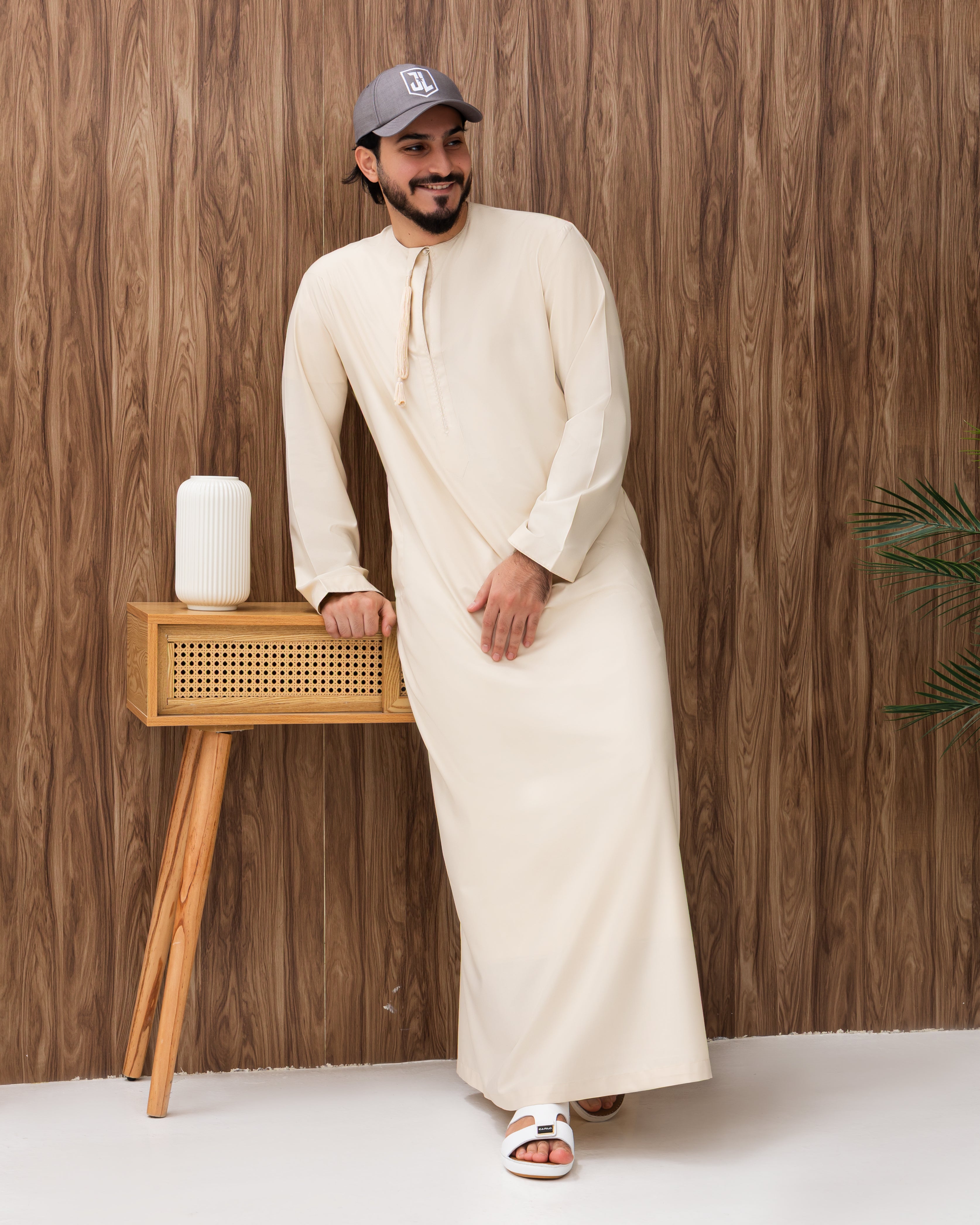 Omani Style Kandura – Blanched Almond