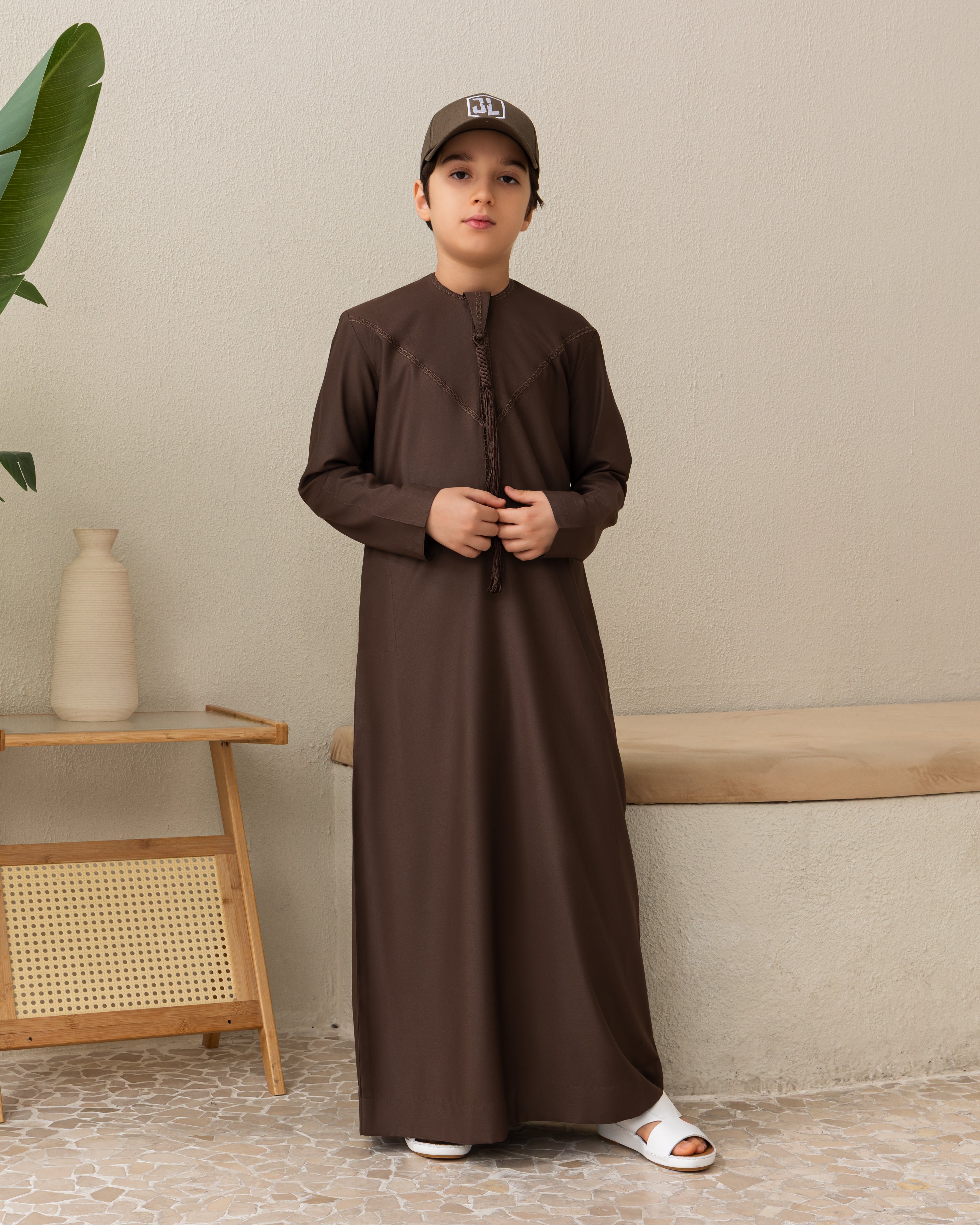 Kids Emirati Style Kandura – Dark Brown