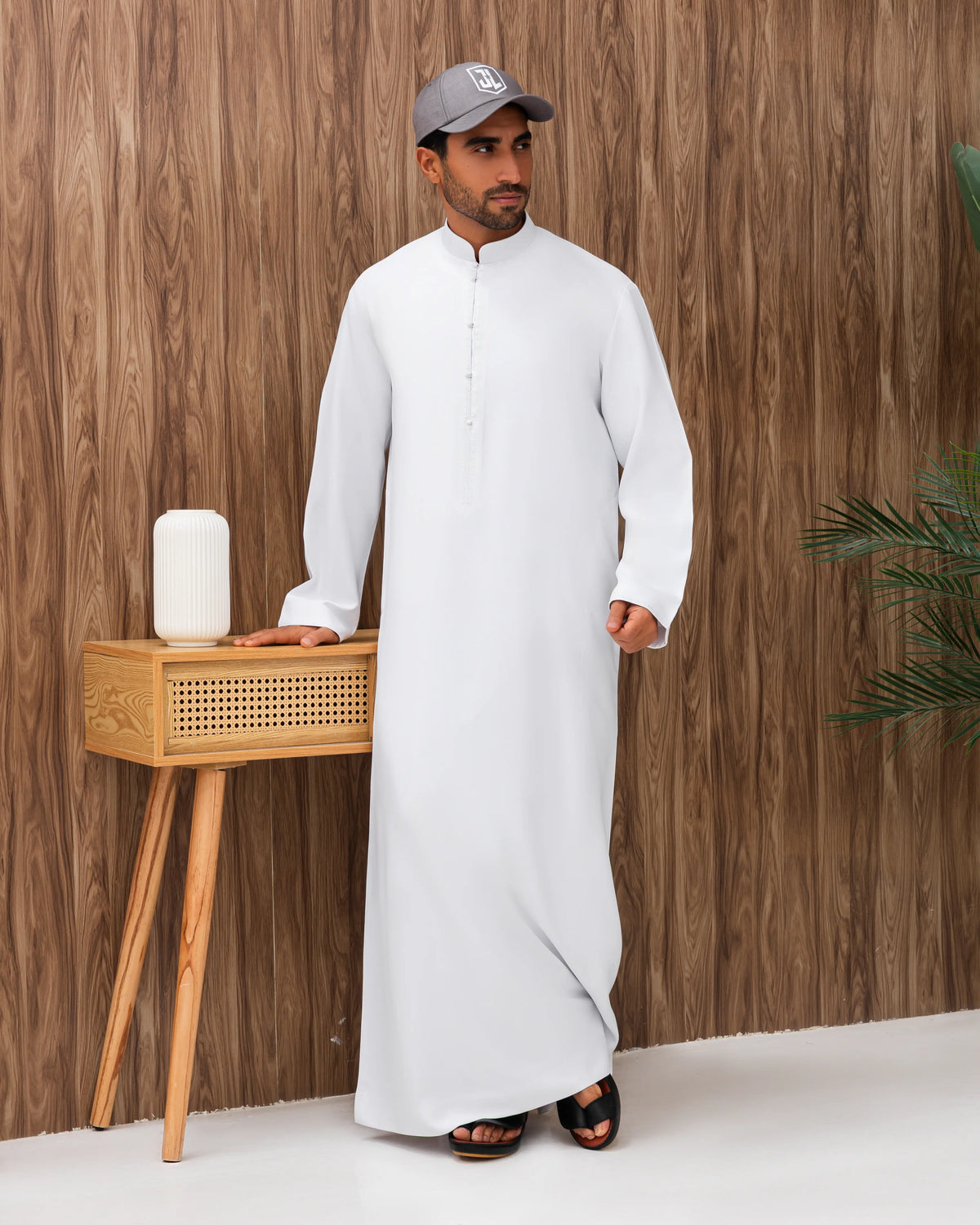 Mens Bahraini Style Kandura – Classic White