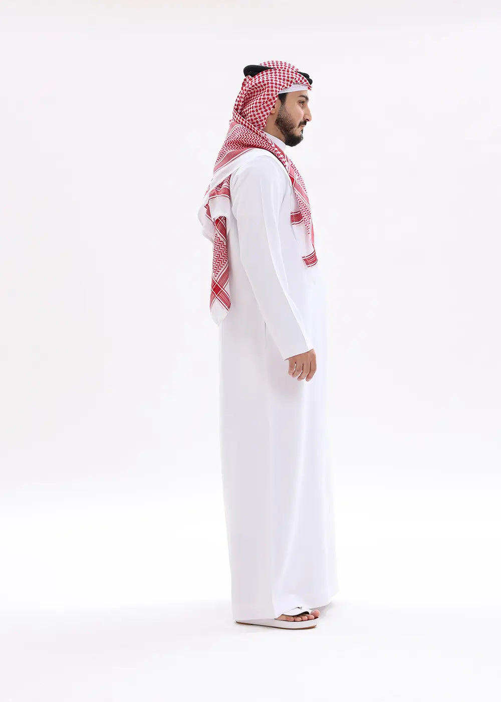 Mens Classic White Bahraini Style Kandura With Traditional Red & White Shemagh 